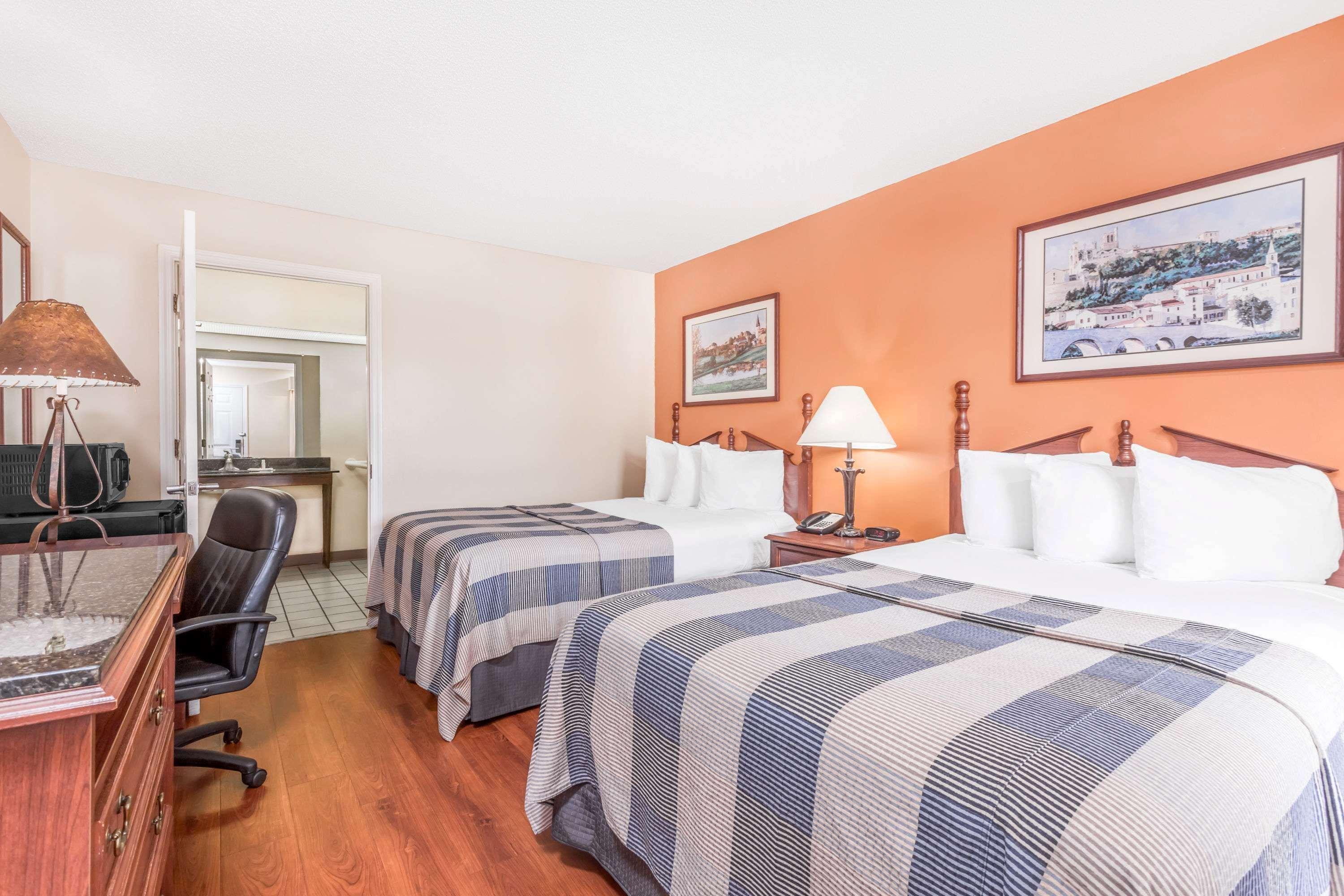 Days Inn By Wyndham Americus Dış mekan fotoğraf