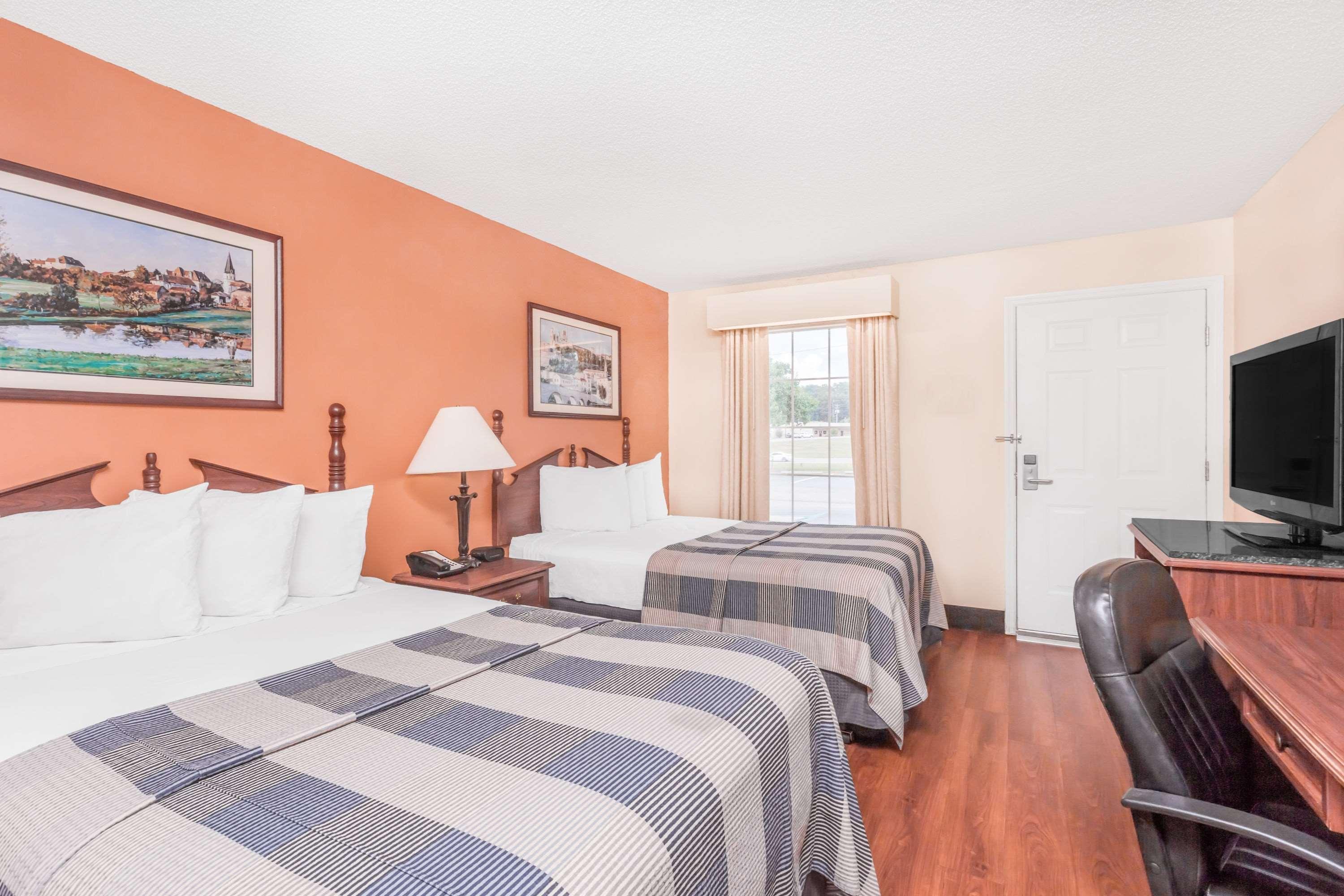 Days Inn By Wyndham Americus Dış mekan fotoğraf