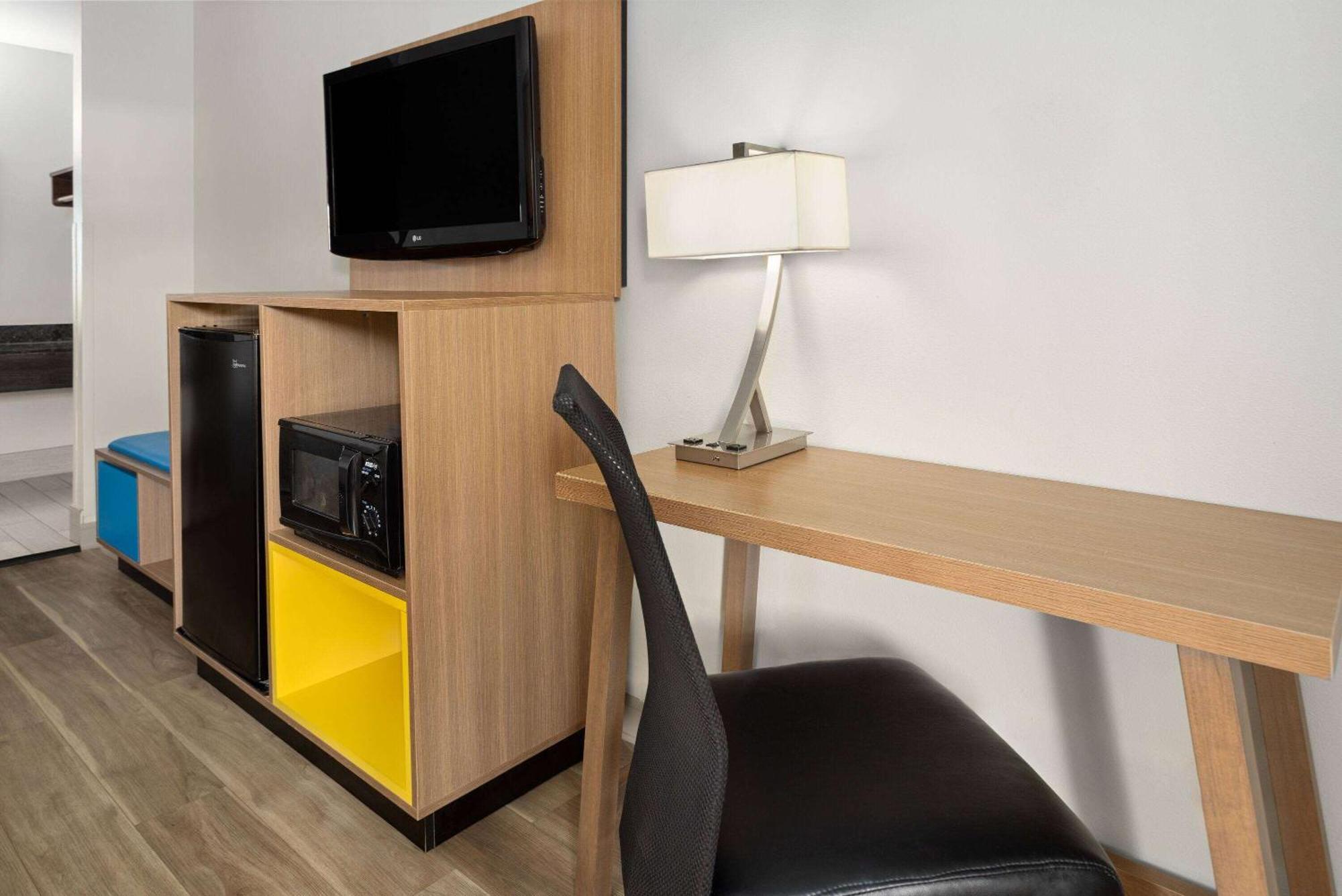 Days Inn By Wyndham Americus Dış mekan fotoğraf